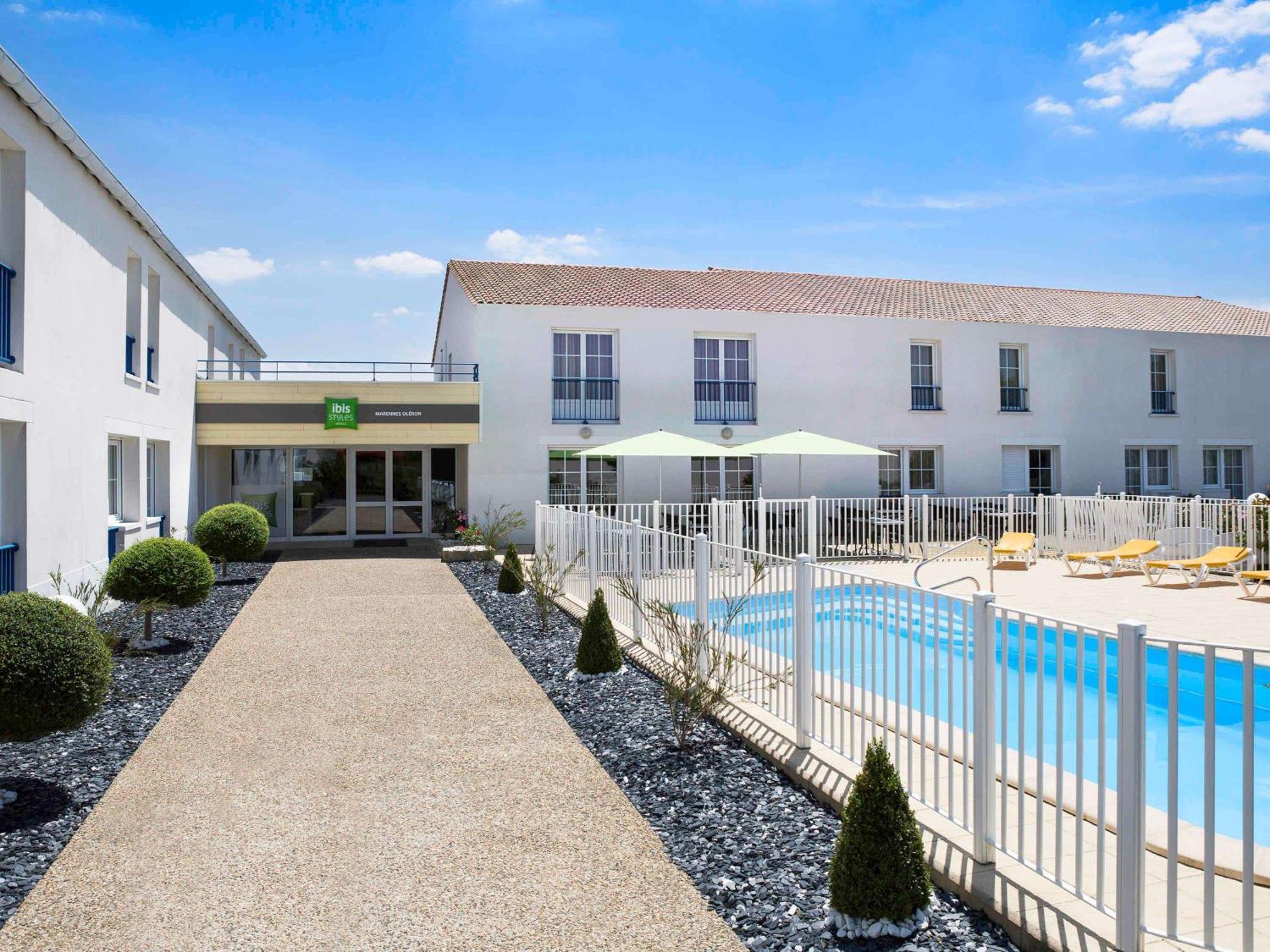 Ibis Styles Marennes D'Oleron Hotel Exterior foto